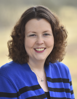 Jennifer Estep Photo